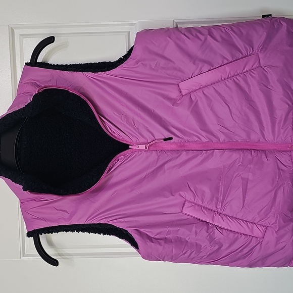 BASS OUTDOOR Womens Navy Reversible Sherpa Sleeveless Puffer Vest NWT $79 Sz M - Picture 4 of 5